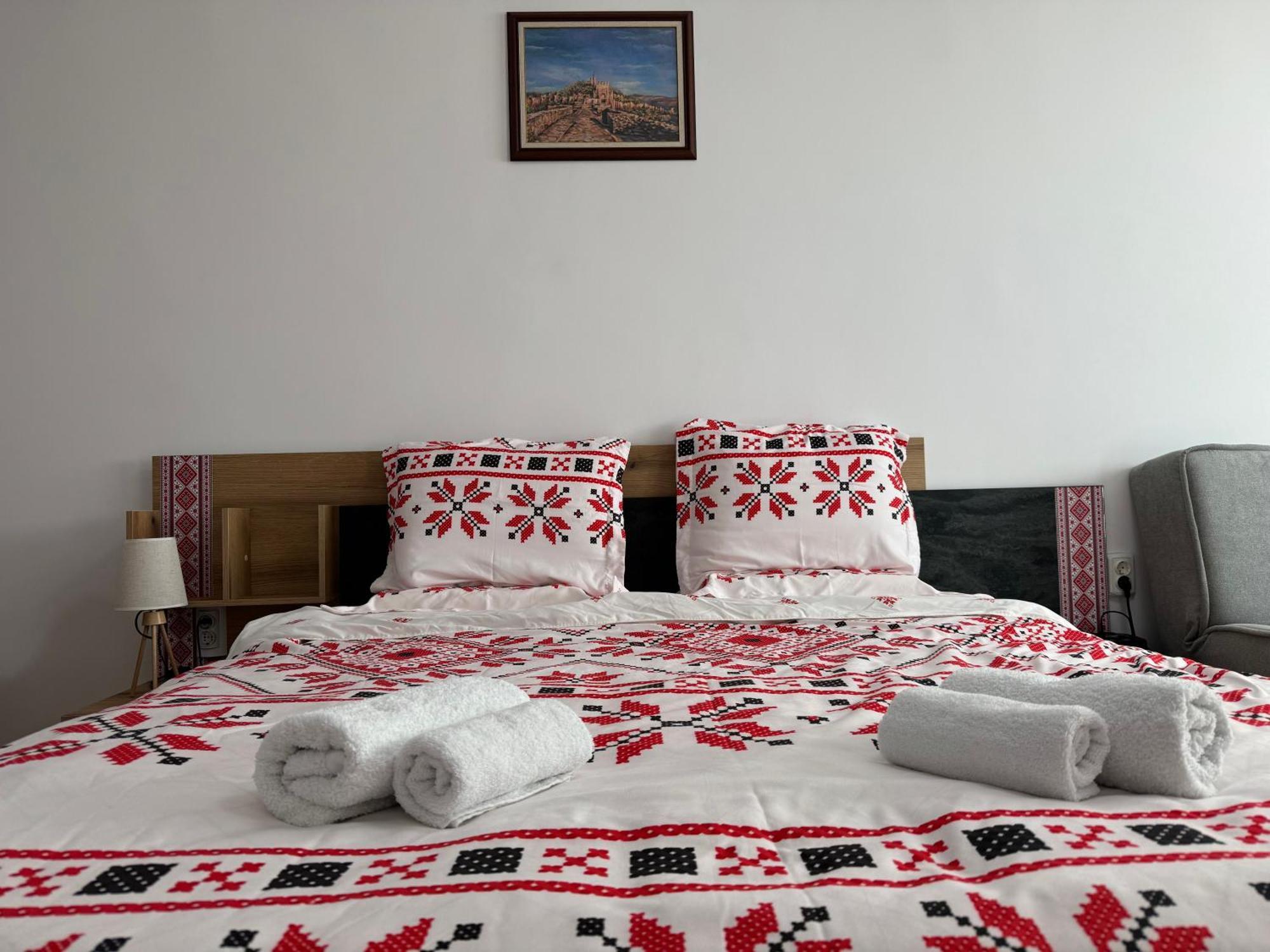 Apartment Studio Shevitsa 2 Veliko Tărnovo Exteriör bild